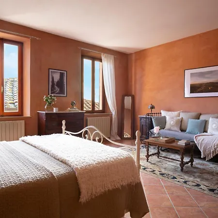 Casa Oliveto Ferienhaus Castelmuzio